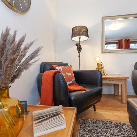 Vibrant & Bright City Centre Apartment! Оксфорд Экстерьер фото