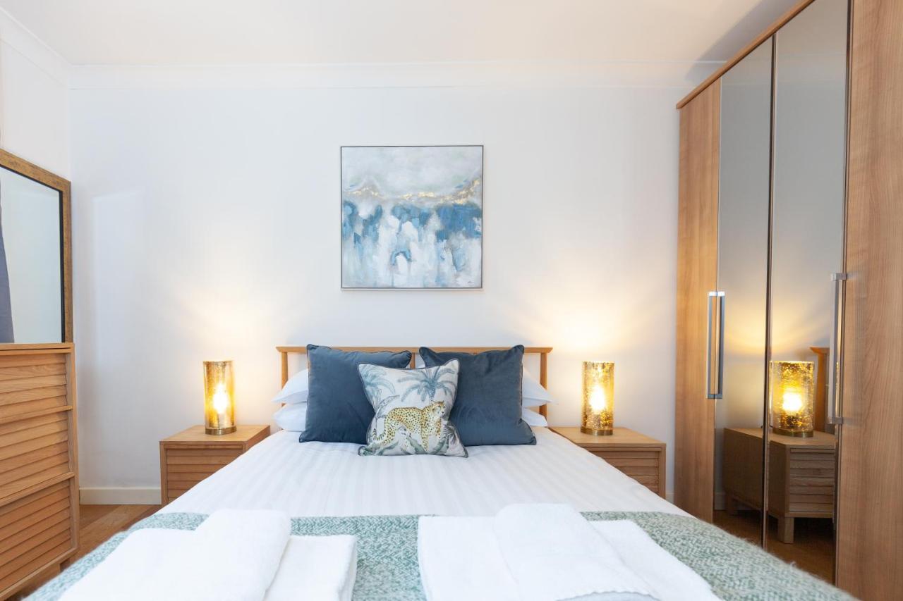 Vibrant & Bright City Centre Apartment! Оксфорд Экстерьер фото