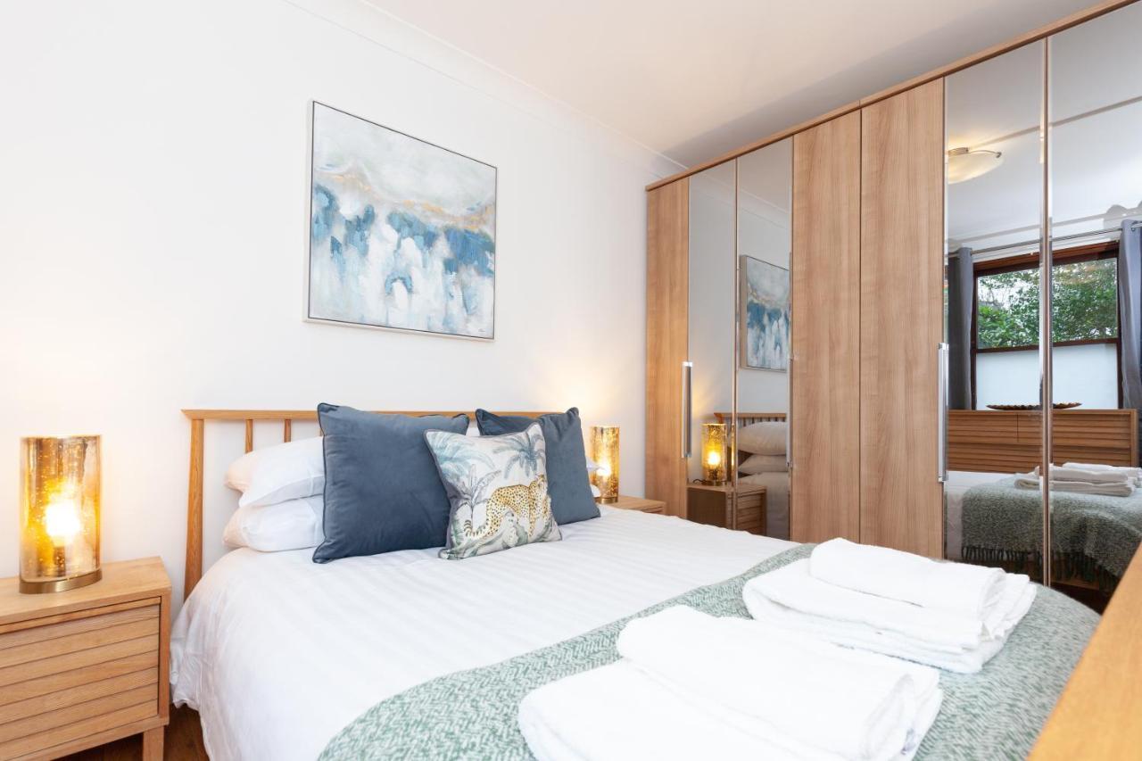 Vibrant & Bright City Centre Apartment! Оксфорд Экстерьер фото